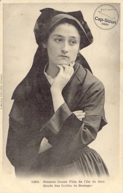 Jeune Ilienne pensive