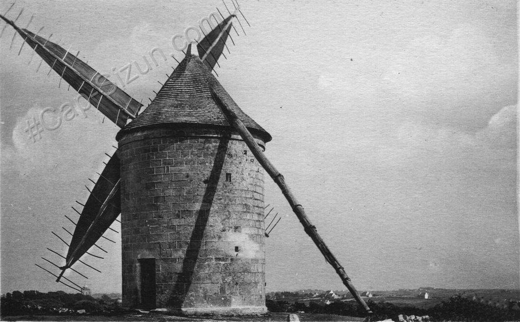 Primelin, moulin a vent de Kerhaz Biliec