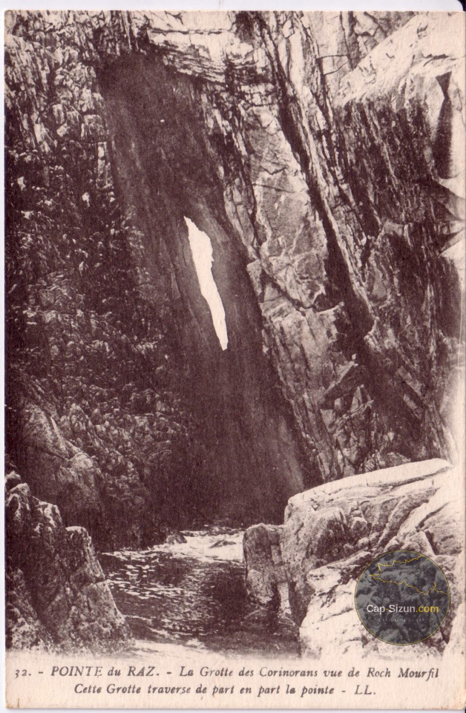 La grotte des Cormorans à Pointe du raz