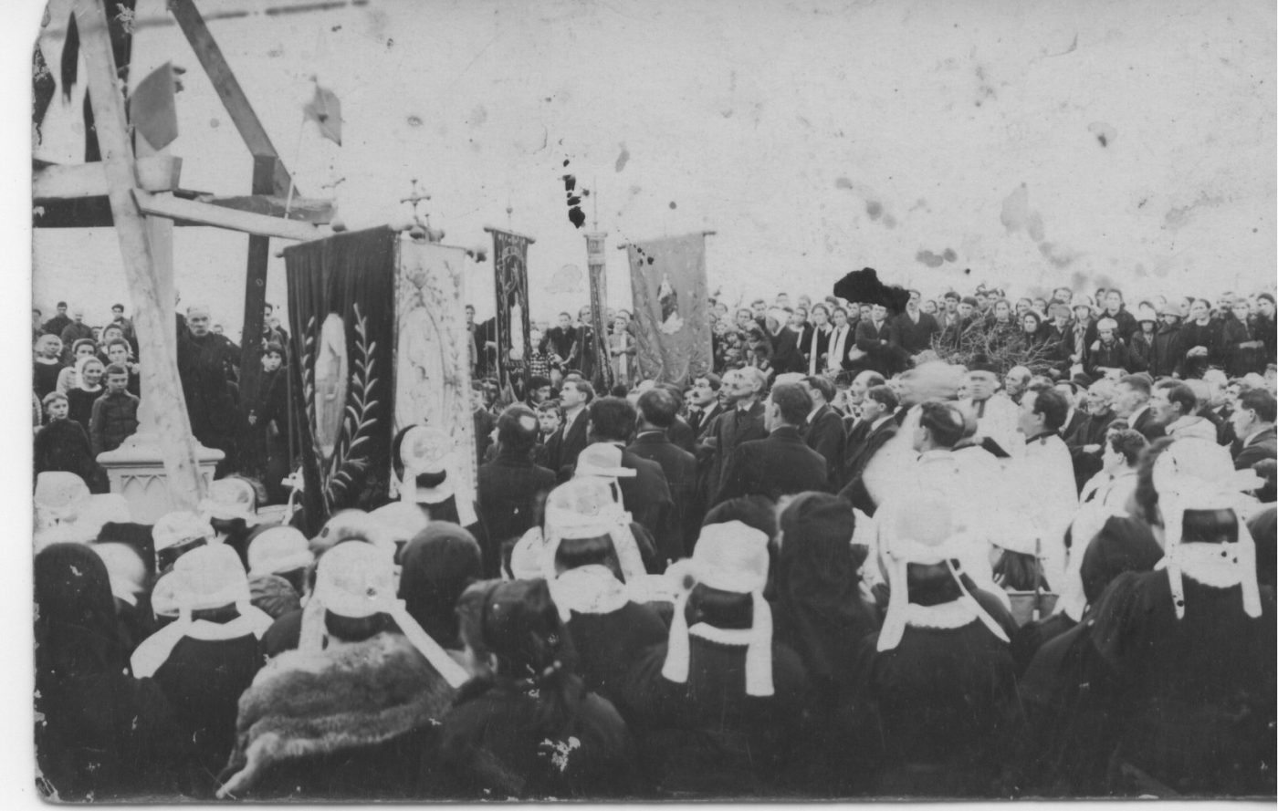 Bénédiction du calvaire Crois de Bécherel à Cléden